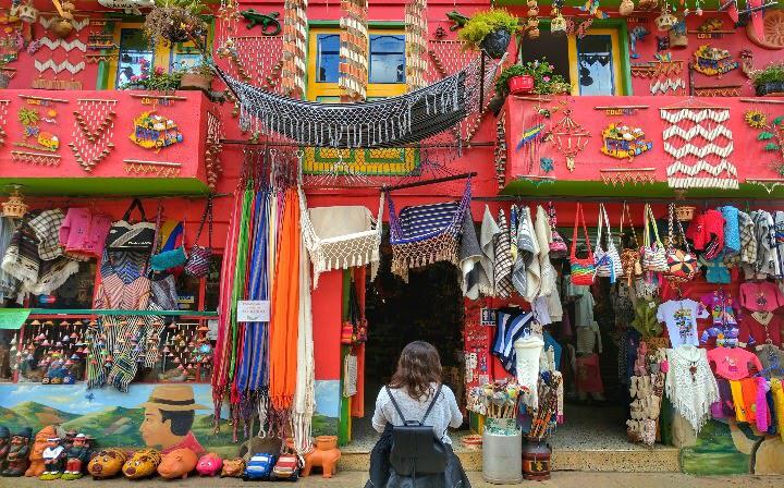 Colômbia não exige mais teste de Covid para visitantes internacionais