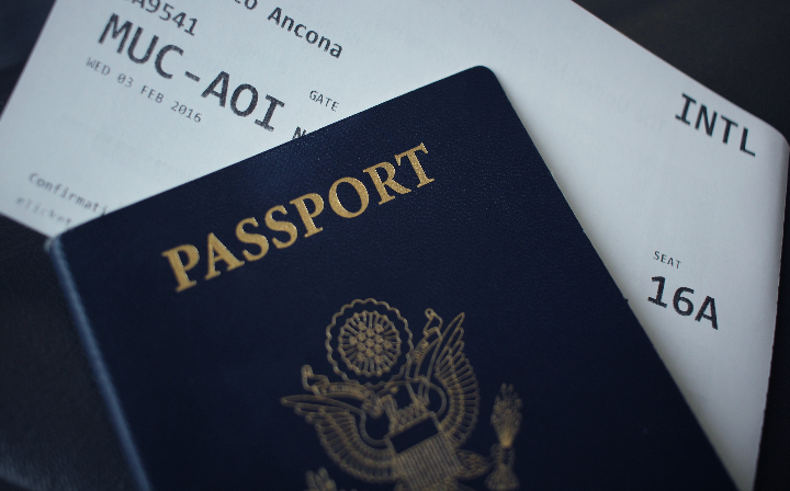 Viaje para fora do país sem precisar de passaporte
